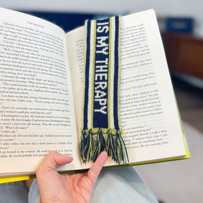 Boekensjaal Reading is my Therapy - Bitten