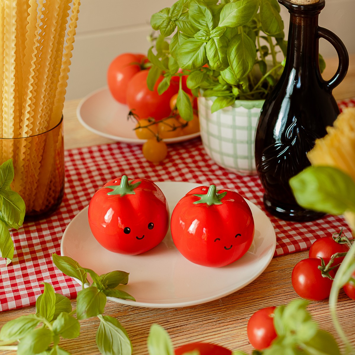 Peper & Zoutstel Tomaat – Sass & Belle